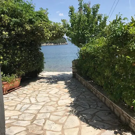 Apartment The Beach House